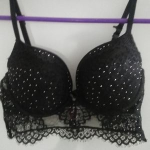 La Senza BNWT 36B BRA